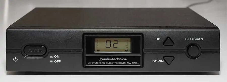 Audio-Technica ATW-R2100a receiver