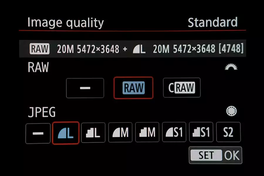 The image quality screen in the menu of the Canon EOS R6