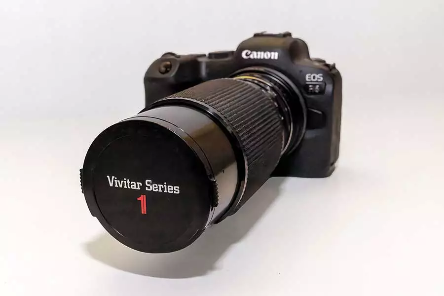 Vivitar-Series-1 70-210mm lens on a Canon EOS R6 camera body