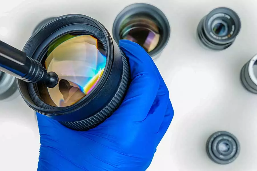 Professional-lens-cleaning-and-repair