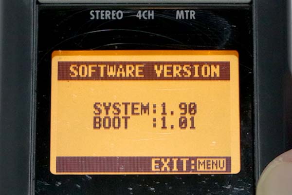 Software version screen on Zoom H4n Handy Recorder