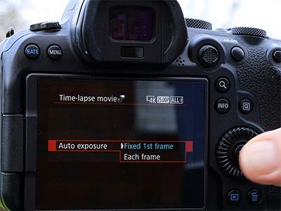 Selecting the type of auto exposure, either Fixed 1st frame or Each frame
